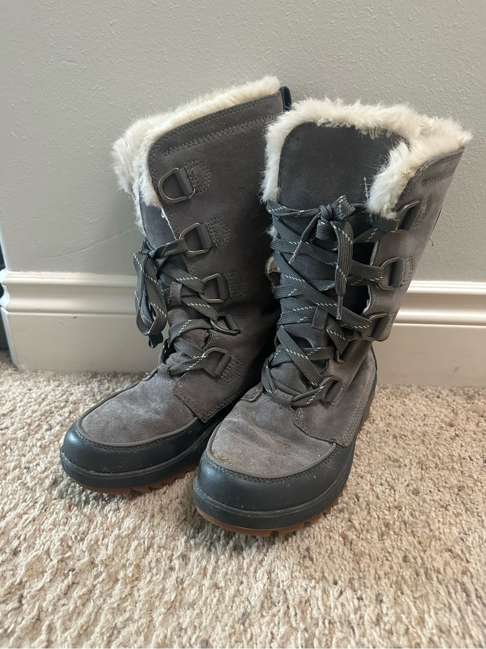 Sorel Gray Faux-Fur Lace-Up Winter Boots